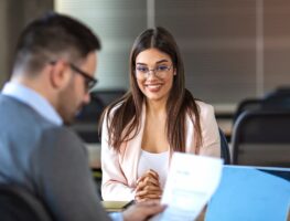 6 dicas de linguagem corporal para a entrevista de emprego