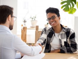 Entrevista de emprego: passo a passo para impressionar o recrutador