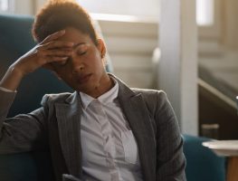 Cansaço mental no trabalho: como identificar e evitar?