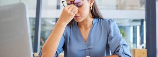 O que é e como se proteger da Síndrome de Burnout