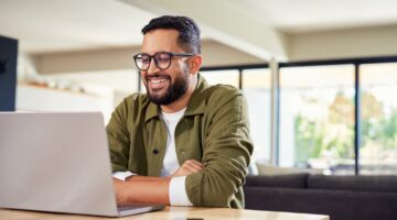 Aprenda como fazer um currículo para home office