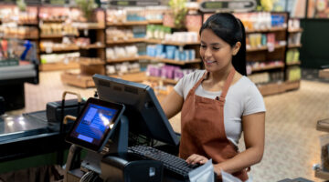 O que colocar no currículo para trabalhar em supermercado? Veja dicas!